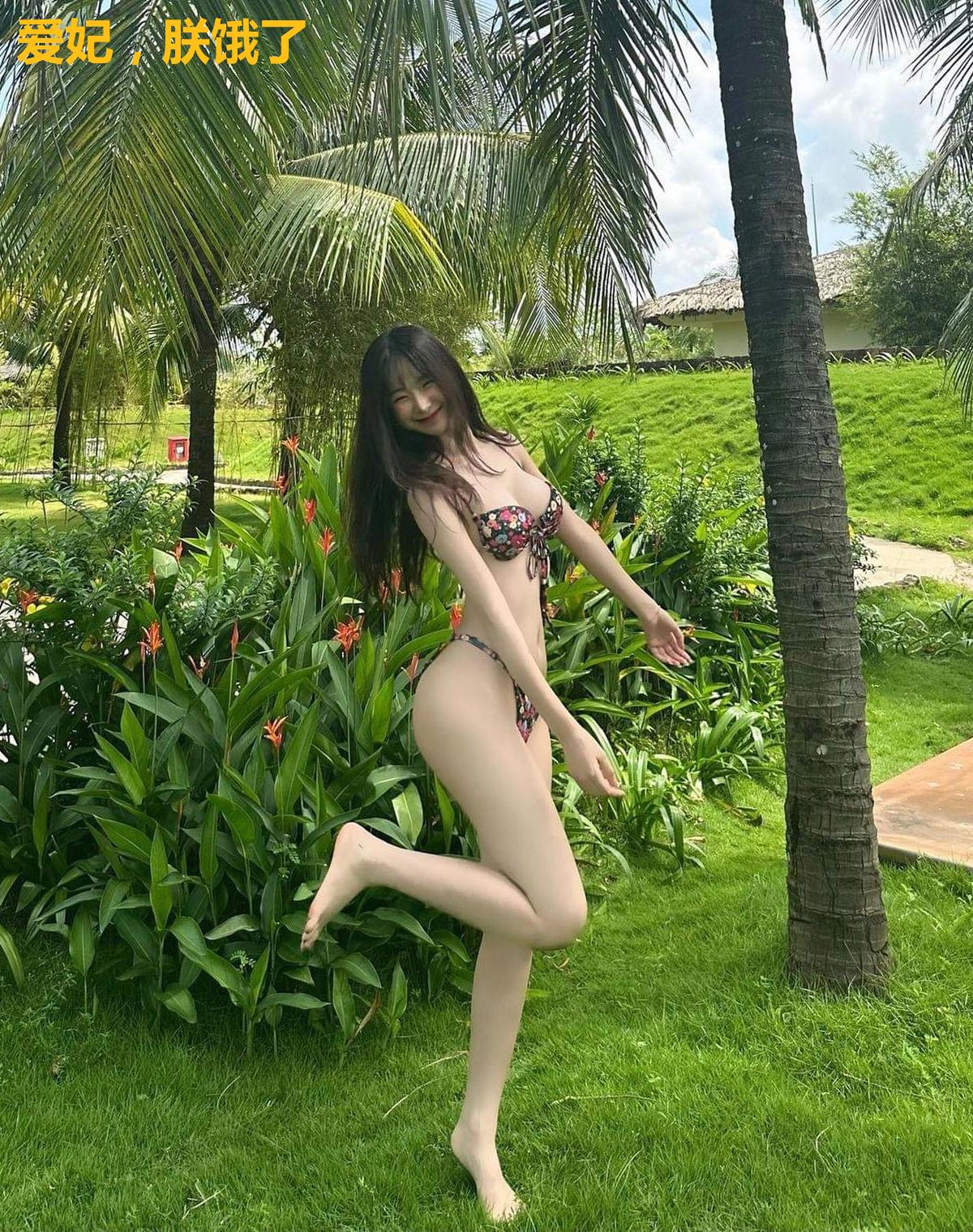 爱妃，朕饿了